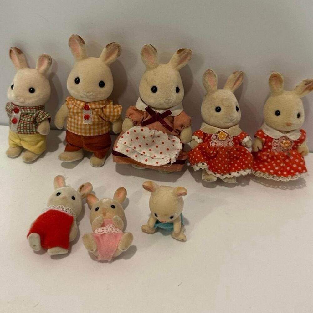 Calico Critters Hopscotch Rabbit Family with twins and extra babies played with